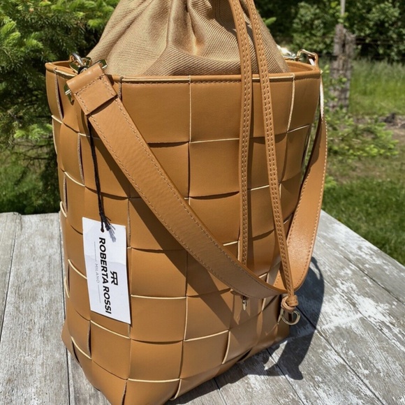 Roberta Rossi Interwoven BUCKET BAG 6026-51-CUOIO Purse Tote Handbag New NWT - Picture 2 of 4